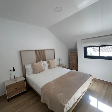 아파트 Luxury 3-bedroom Penthouse With Private Pool, Terrace & Parking Boliches, *